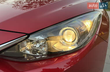 Седан Mazda 3 2016 в 
