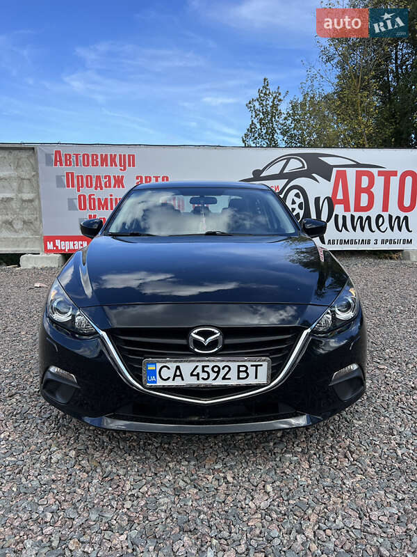 Седан Mazda 3 2016 в Черкассах