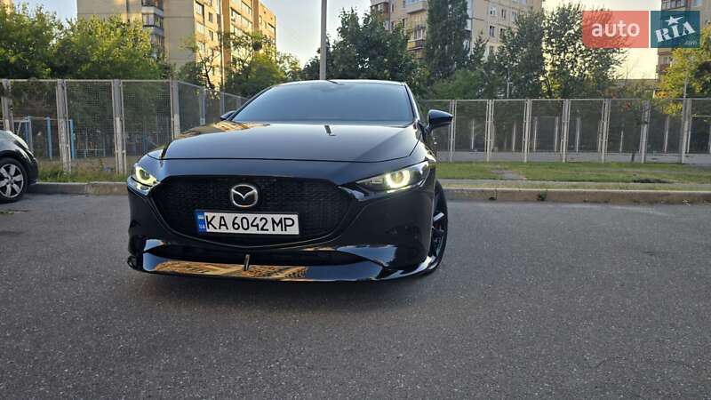 Хэтчбек Mazda 3 2022 в Киеве