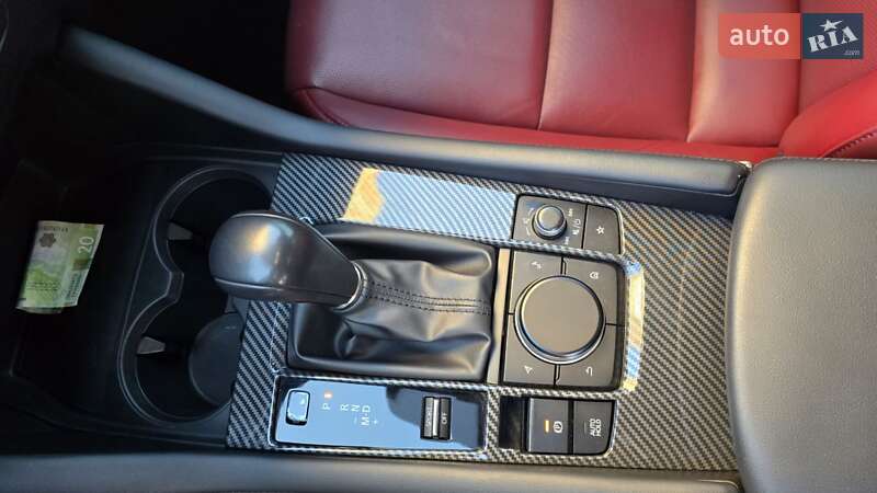 Хэтчбек Mazda 3 2022 в Киеве