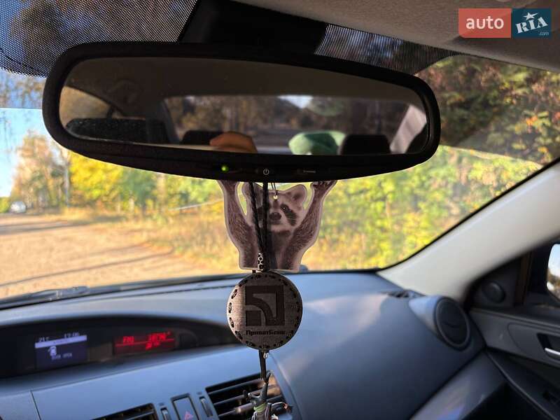 Седан Mazda 3 2009 в Лозовій фото 15 Седан Mazda 3 2009 в Лозовій