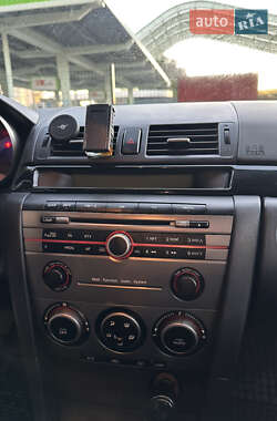 Хэтчбек Mazda 3 2007 в 