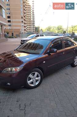 Седан Mazda 3 2007 в Сараті