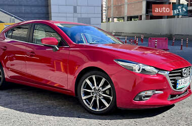 Хэтчбек Mazda 3 2018 в 
