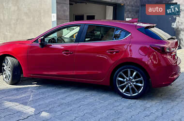 Хэтчбек Mazda 3 2018 в 