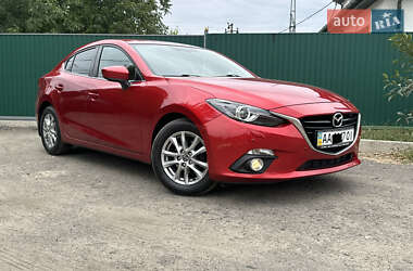 Седан Mazda 3 2014 в Киеве