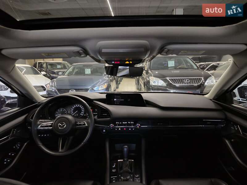 Седан Mazda 3 2021 в Николаеве
