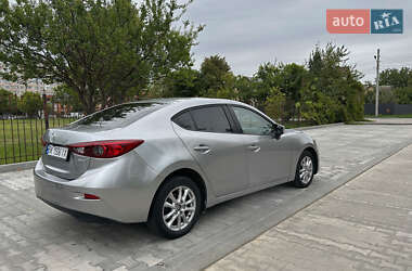 Седан Mazda 3 2013 в 