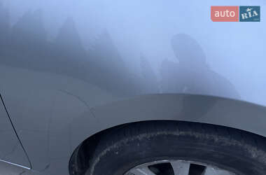 Седан Mazda 3 2016 в 