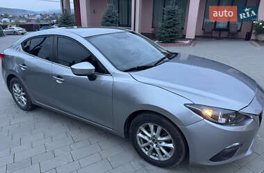 Седан Mazda 3 2016 в 