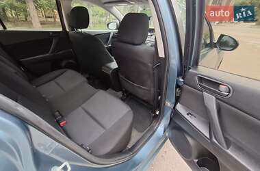 Седан Mazda 3 2010 в 