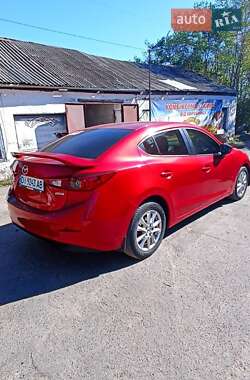Седан Mazda 3 2015 в 