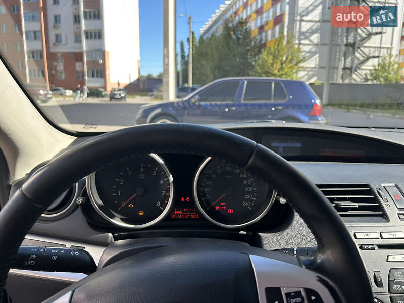 Седан Mazda 3 2011 в Харькове
