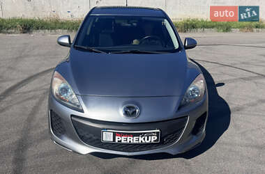 Хэтчбек Mazda 3 2011 в 