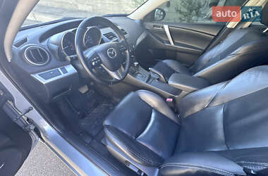 Хэтчбек Mazda 3 2011 в 