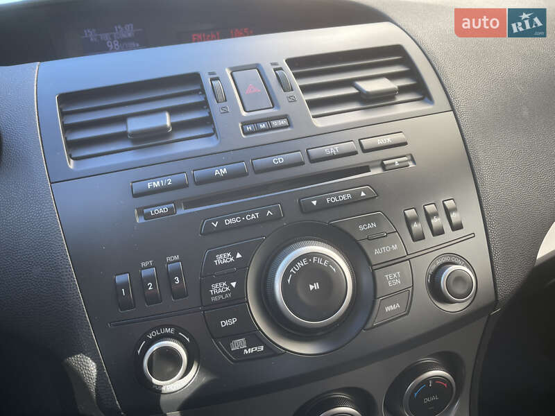 Хетчбек Mazda 3 2009 в Києві фото 17 Хетчбек Mazda 3 2009 в Києві