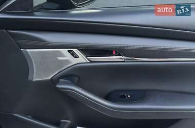 Седан Mazda 3 2019 в 