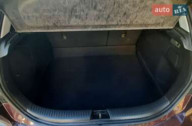 Хэтчбек Mazda 3 2006 в 