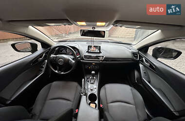 Седан Mazda 3 2016 в 