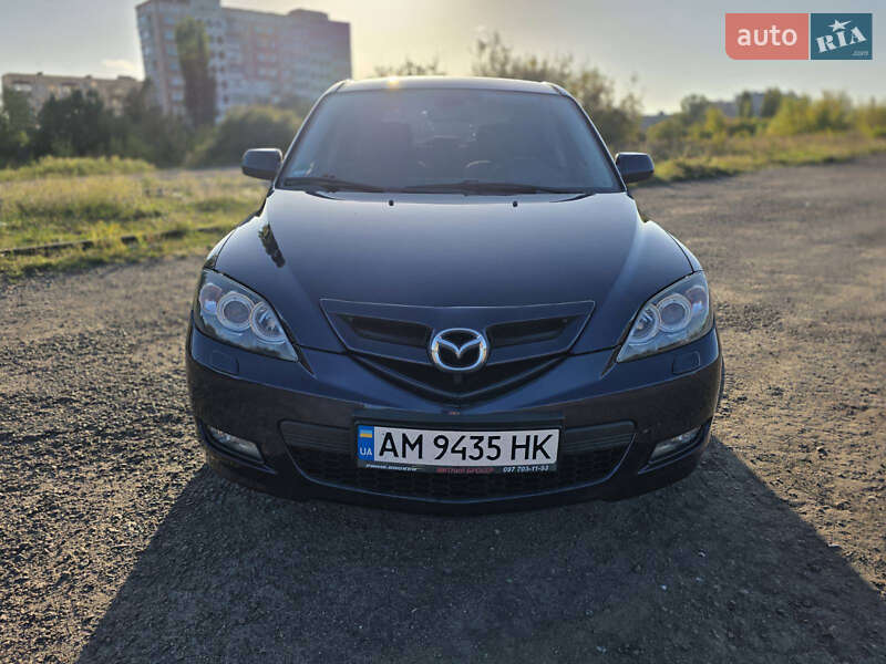 Хэтчбек Mazda 3 2008 в Житомире