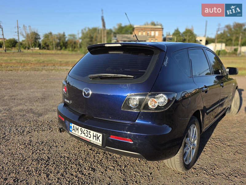 Хэтчбек Mazda 3 2008 в Житомире