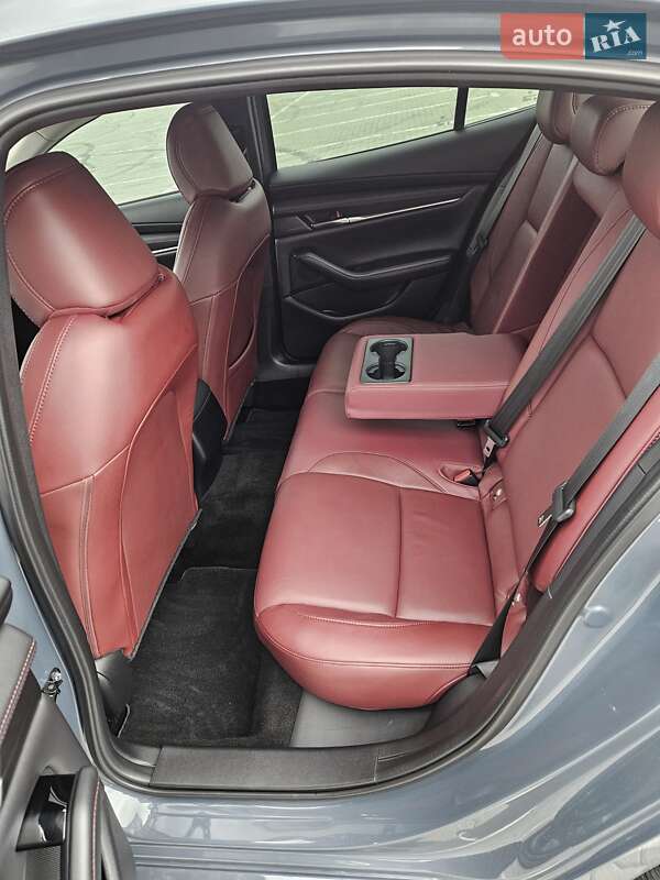 Седан Mazda 3 2023 в Киеве фото 11 Седан Mazda 3 2023 в Киеве