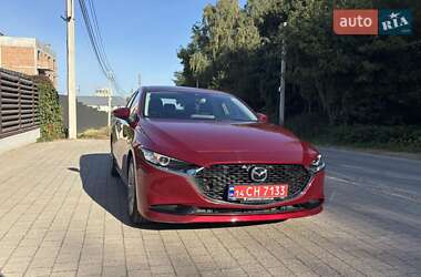 Седан Mazda 3 2019 в Львове