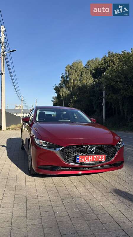 Седан Mazda 3 2019 в Львове