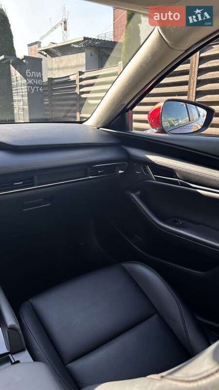 Седан Mazda 3 2019 в Львове
