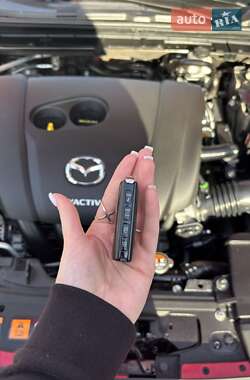 Седан Mazda 3 2019 в Львове