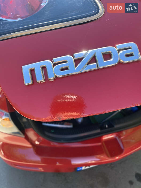 Хэтчбек Mazda 3 2005 в Василькове