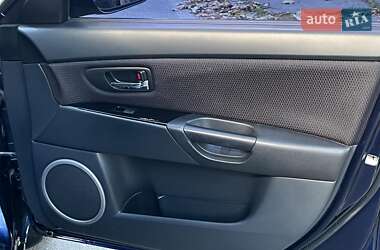 Седан Mazda 3 2008 в 