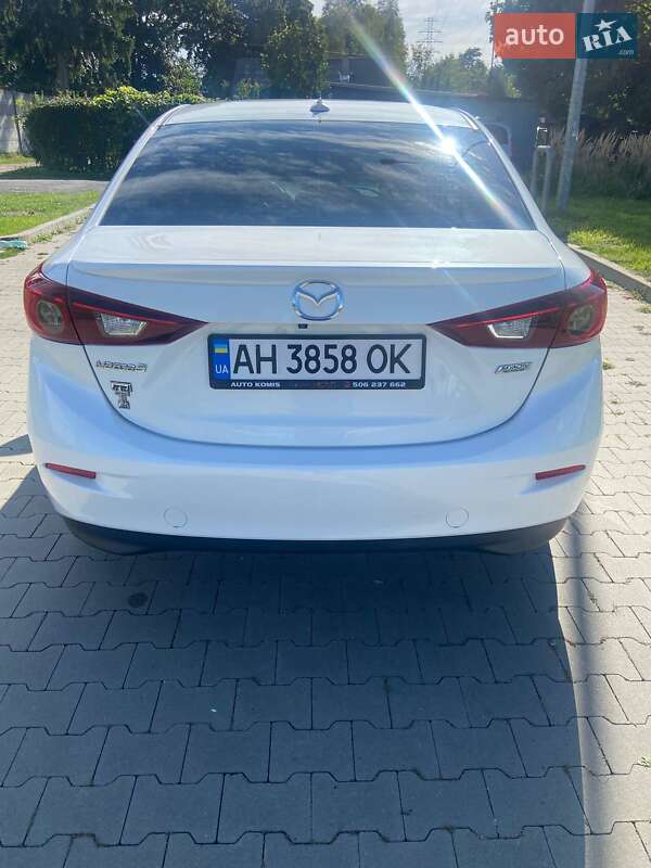 Седан Mazda 3 2016 в Львове фото 2 Седан Mazda 3 2016 в Львове