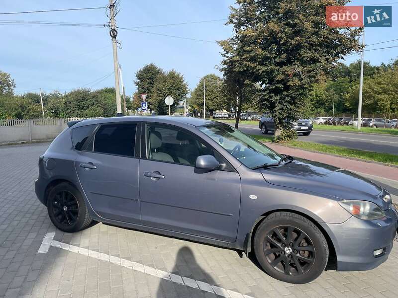 Хэтчбек Mazda 3 2008 в Луцке