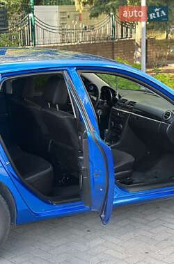 Хэтчбек Mazda 3 2006 в 
