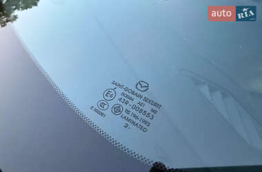 Хэтчбек Mazda 3 2013 в 
