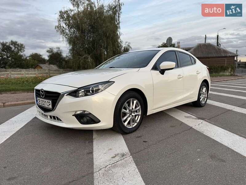 Седан Mazda 3 2016 в Києві