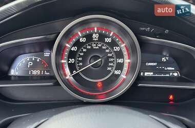 Седан Mazda 3 2016 в Києві