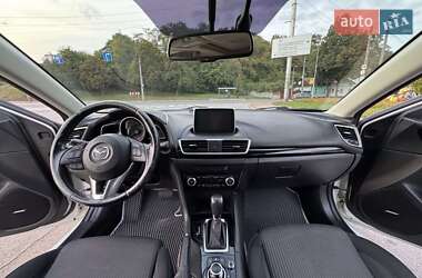 Седан Mazda 3 2016 в Києві