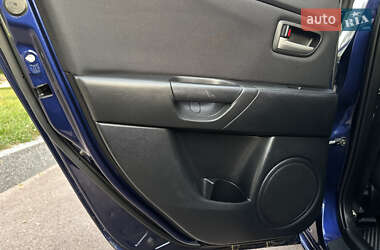 Хэтчбек Mazda 3 2005 в 