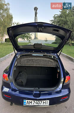 Хэтчбек Mazda 3 2005 в 