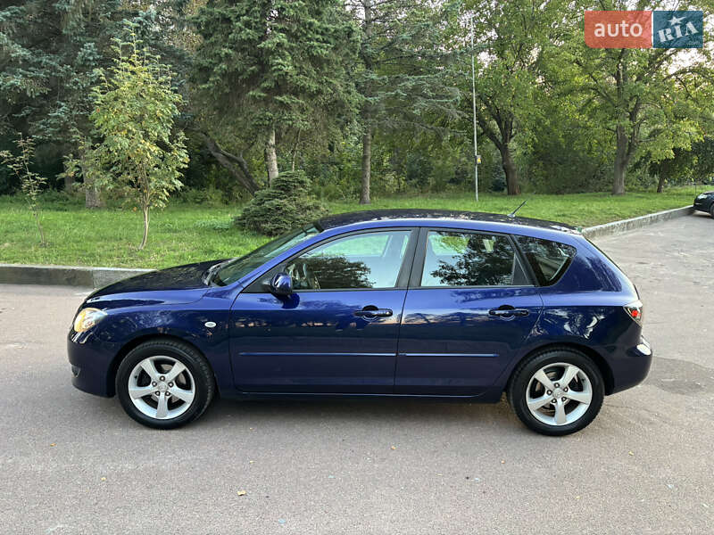 Хетчбек Mazda 3 2005 в Житомирі