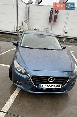 Седан Mazda 3 2017 в 
