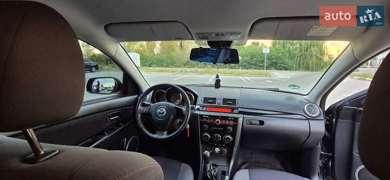 Хэтчбек Mazda 3 2008 в Киеве