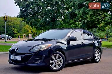 Седан Mazda 3 2010 в Ровно
