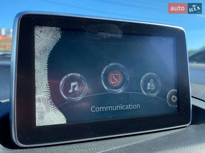 Седан Mazda 3 2016 в Львове