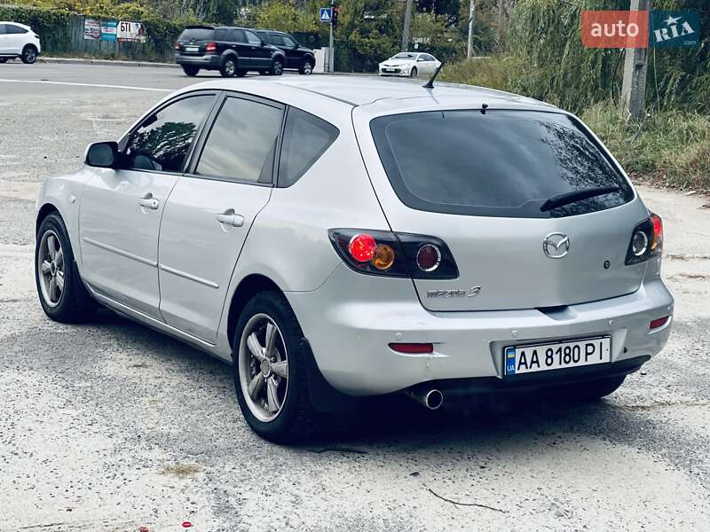Хэтчбек Mazda 3 2005 в Киеве
