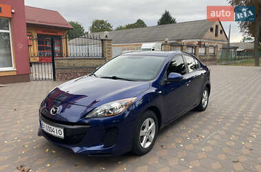 Седан Mazda 3 2012 в Лубнах