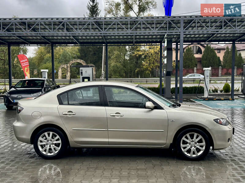 Седан Mazda 3 2007 в Виннице