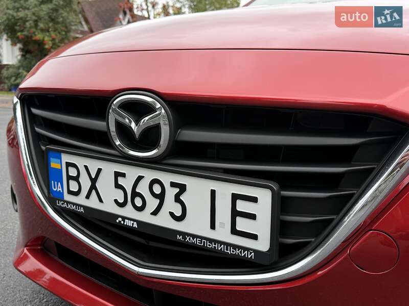 Хэтчбек Mazda 3 2015 в Виннице